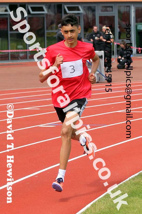 800 metres, 2021 Northumberland, Durham and Cleveland Schools. Photo: David T. Hewitson/Sports for All Pics